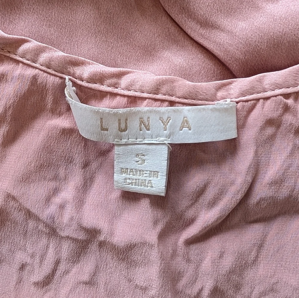 Lunya Silk Tulip Tank - Picture 6 of 8